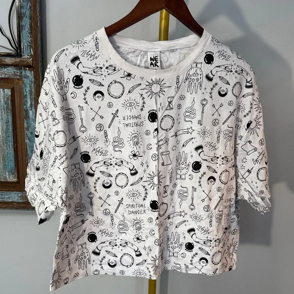 Zumba Fitness White Short Sleeve Graphic Pocket Tee with Black Doodles - Picture 4 of 9